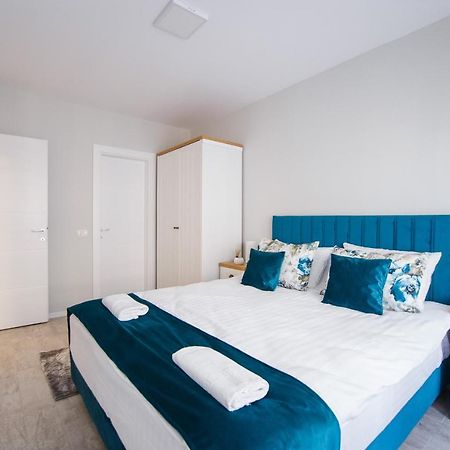 אורדאה Retreat To A Stylish Home At West Residence מראה חיצוני תמונה