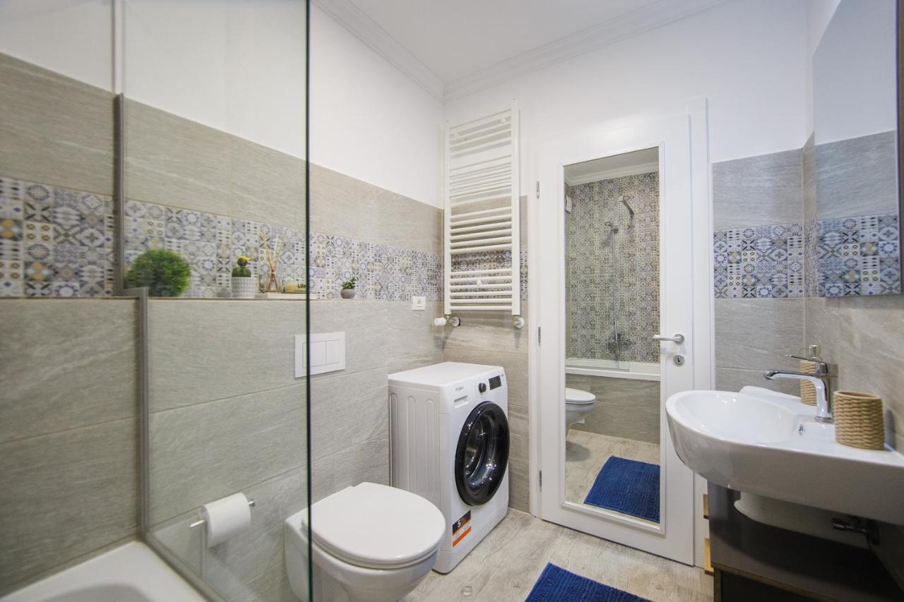 אורדאה Retreat To A Stylish Home At West Residence מראה חיצוני תמונה